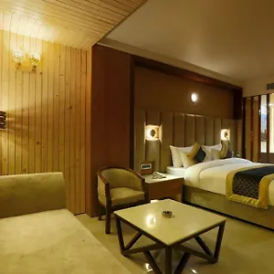Luxury Near Igi Airport 4*, New Delhi India